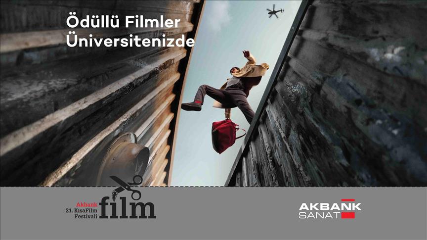 Akbank Kısa Film Festivali'nin ödüllü filmleri üniversite öğrencileriyle bir araya geldi